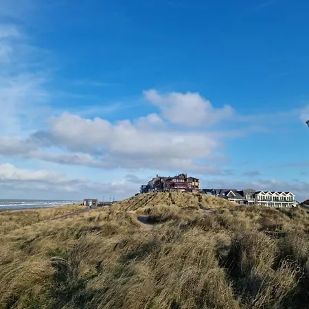 44 * Egmond aan Zee